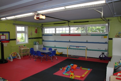 How to turn your garage into a fun playroom